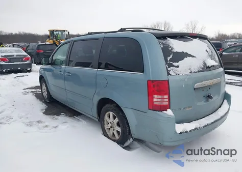 2008 Chrysler Town & Country Touring из США, поврежденный, VIN 2A8HR54P98R110309